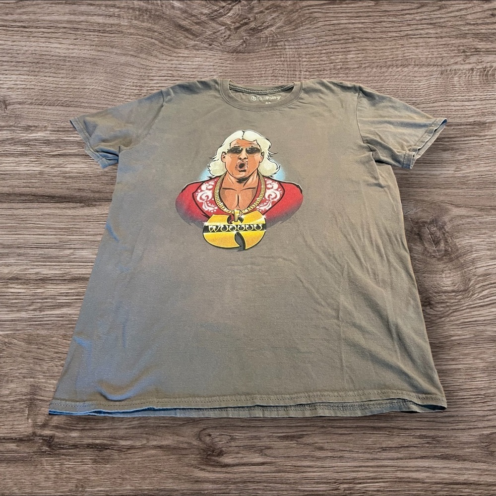 Tee Fury Wuuuuu! Ric Flair WWE T-Shirt Size Medium